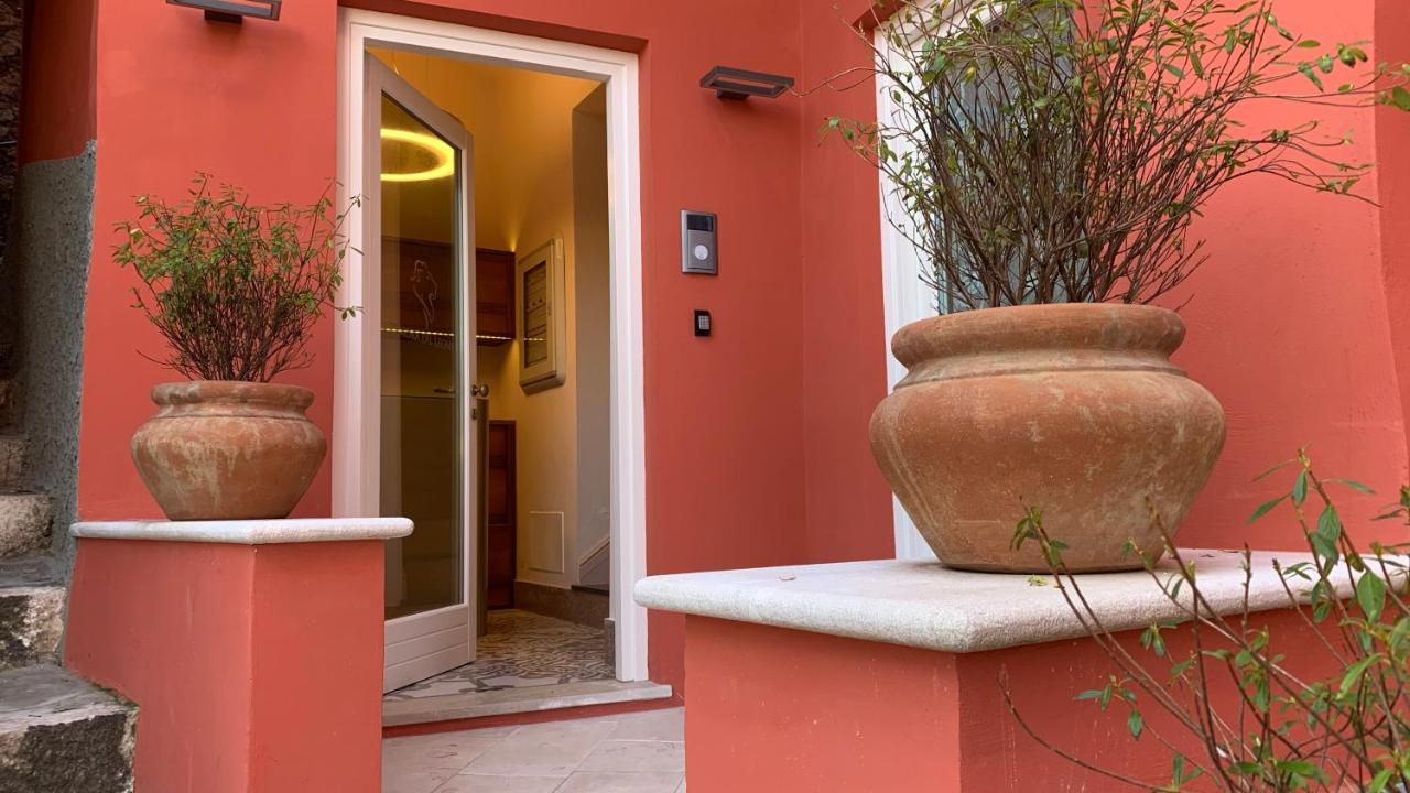 Dimora Del Leone Gaeta Bed & Breakfast エクステリア 写真