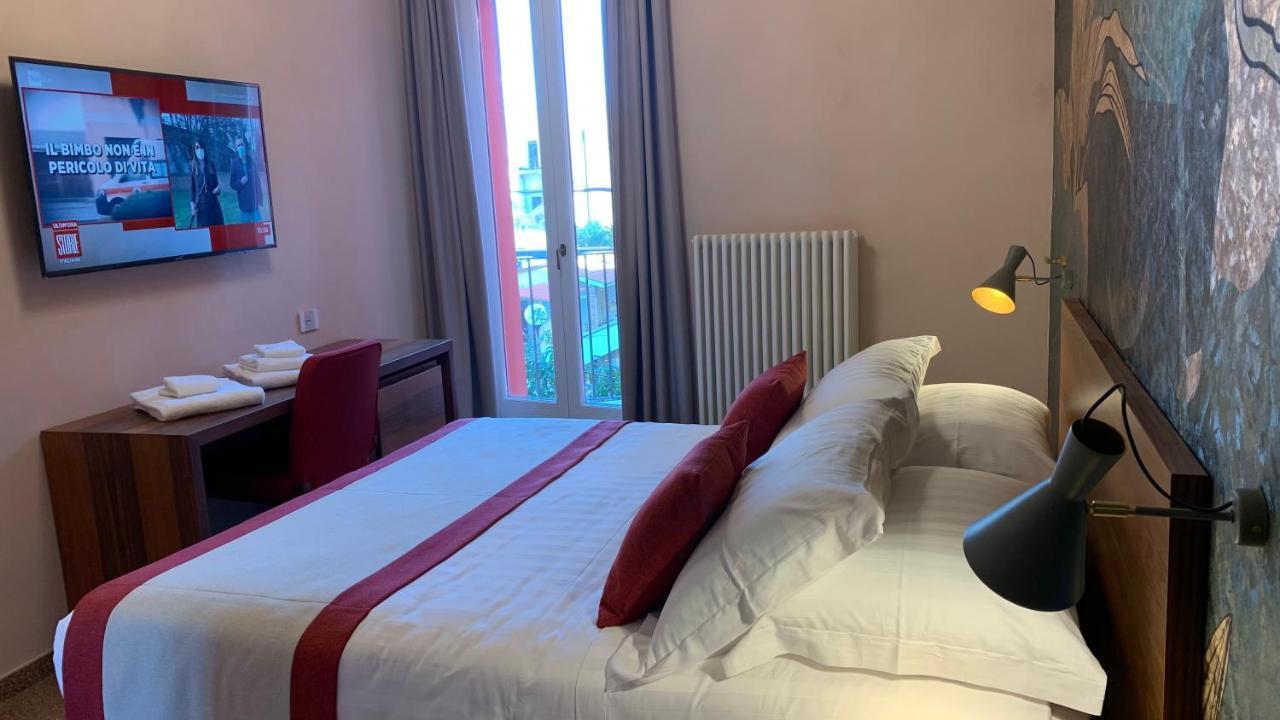 Dimora Del Leone Gaeta Bed & Breakfast エクステリア 写真