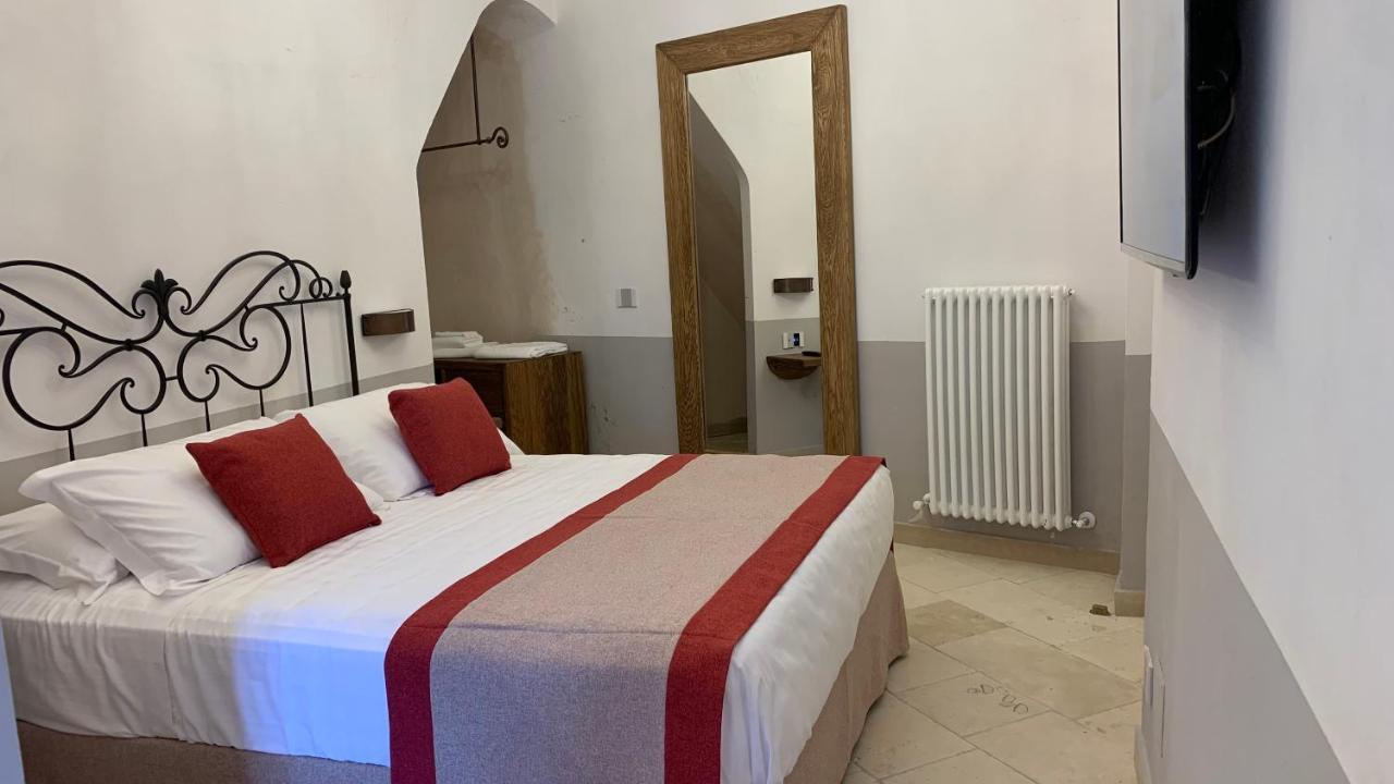 Dimora Del Leone Gaeta Bed & Breakfast エクステリア 写真