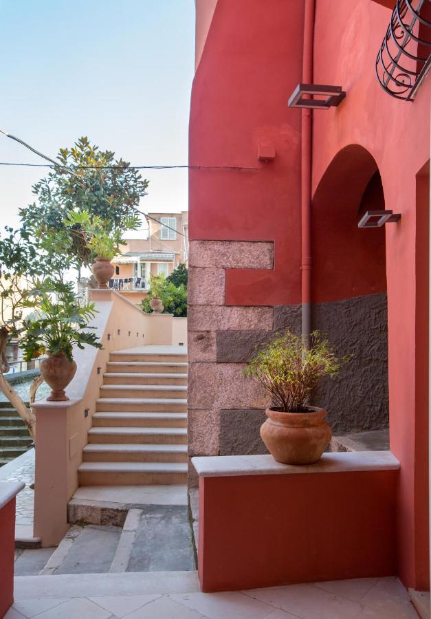 Dimora Del Leone Gaeta Bed & Breakfast エクステリア 写真